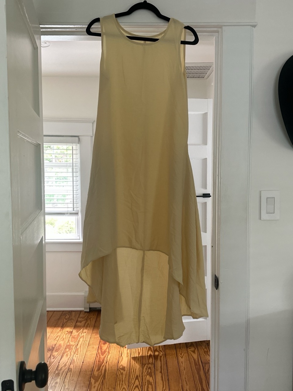 Sleeveless Butter Yellow High-Low Midi Dress with pockets